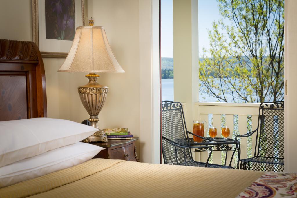 Lookout Point Lakeside Inn Hot Springs Extérieur photo