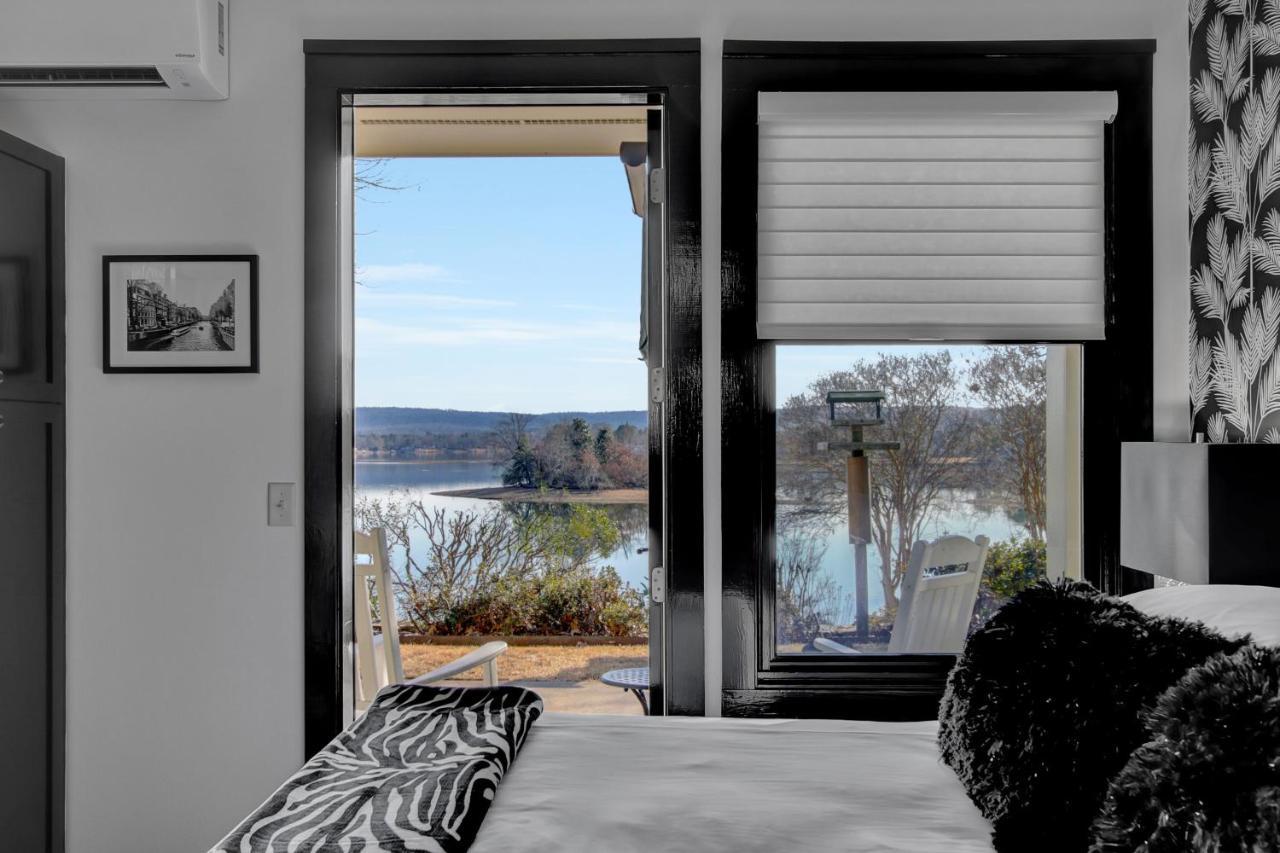 Lookout Point Lakeside Inn Hot Springs Extérieur photo