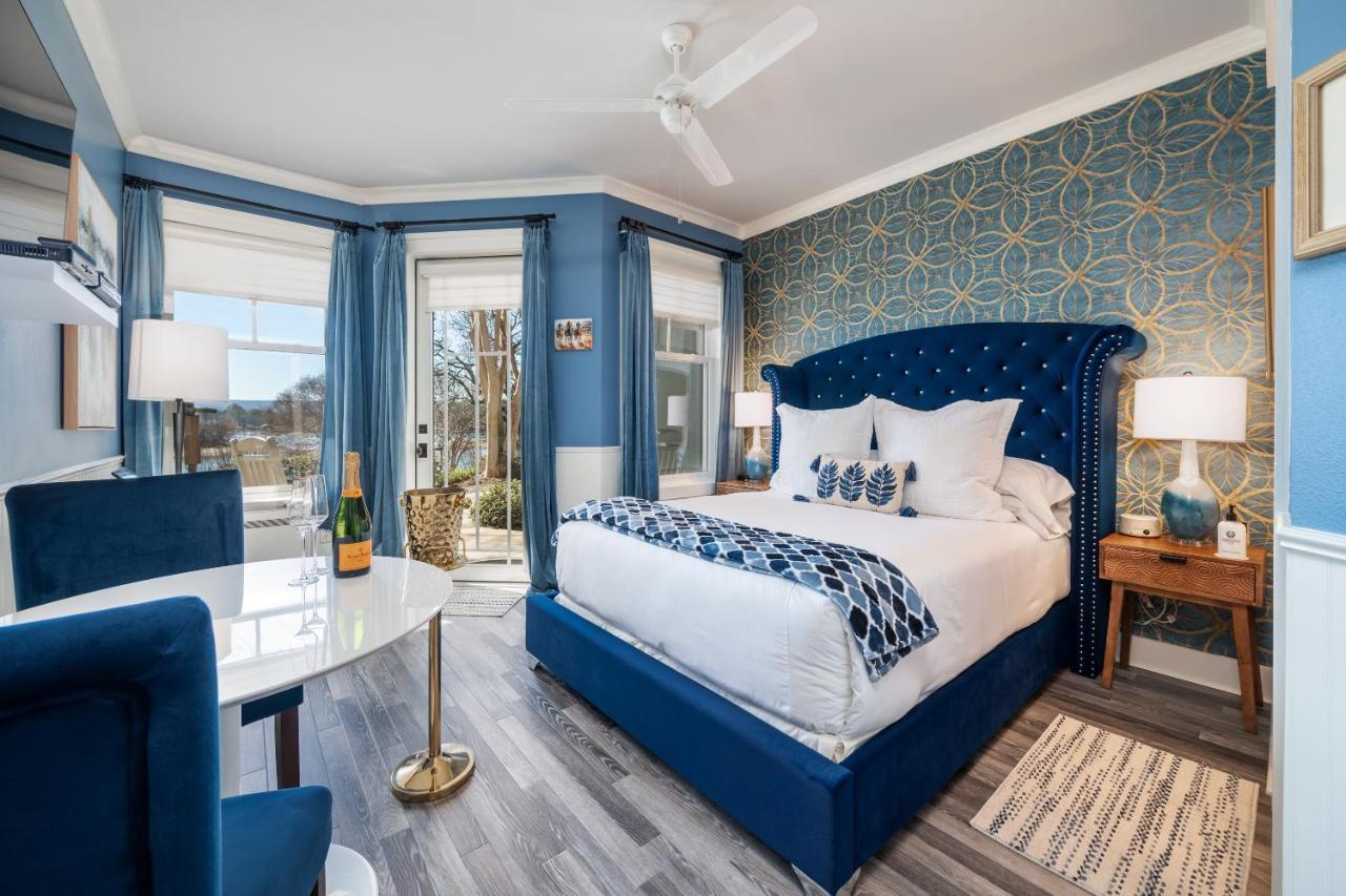 Lookout Point Lakeside Inn Hot Springs Extérieur photo